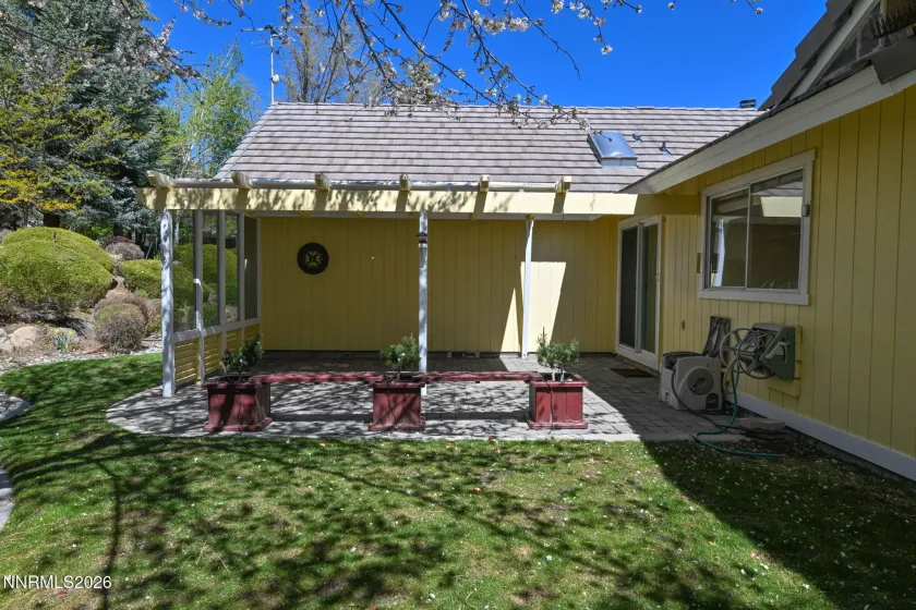 16 Woodstock, Carson City, Nevada 89703, 3 Bedrooms Bedrooms, ,2 BathroomsBathrooms,Residential,Residential,Woodstock,260003934