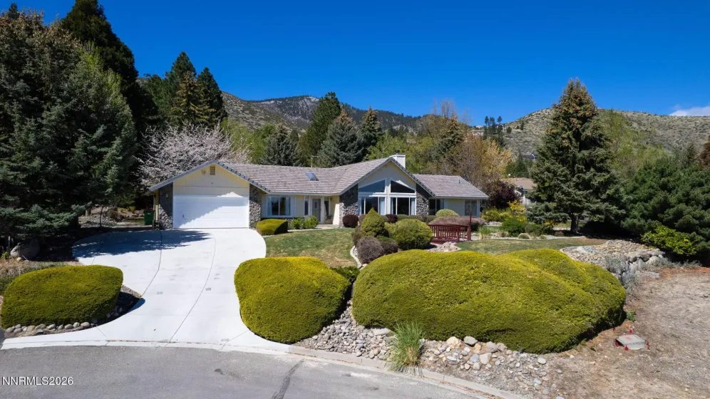 16 Woodstock, Carson City, Nevada 89703, 3 Bedrooms Bedrooms, ,2 BathroomsBathrooms,Residential,Residential,Woodstock,260003934