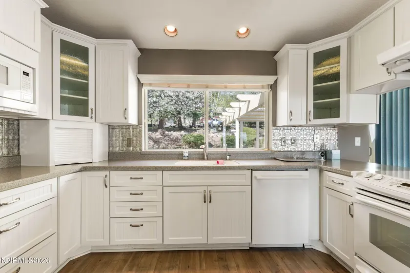 16 Woodstock, Carson City, Nevada 89703, 3 Bedrooms Bedrooms, ,2 BathroomsBathrooms,Residential,Residential,Woodstock,260003934