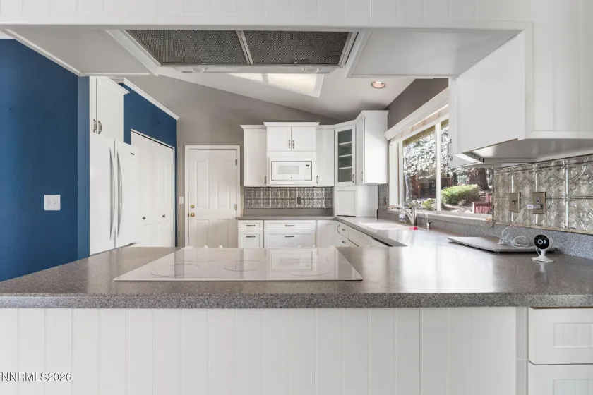 16 Woodstock, Carson City, Nevada 89703, 3 Bedrooms Bedrooms, ,2 BathroomsBathrooms,Residential,Residential,Woodstock,260003934