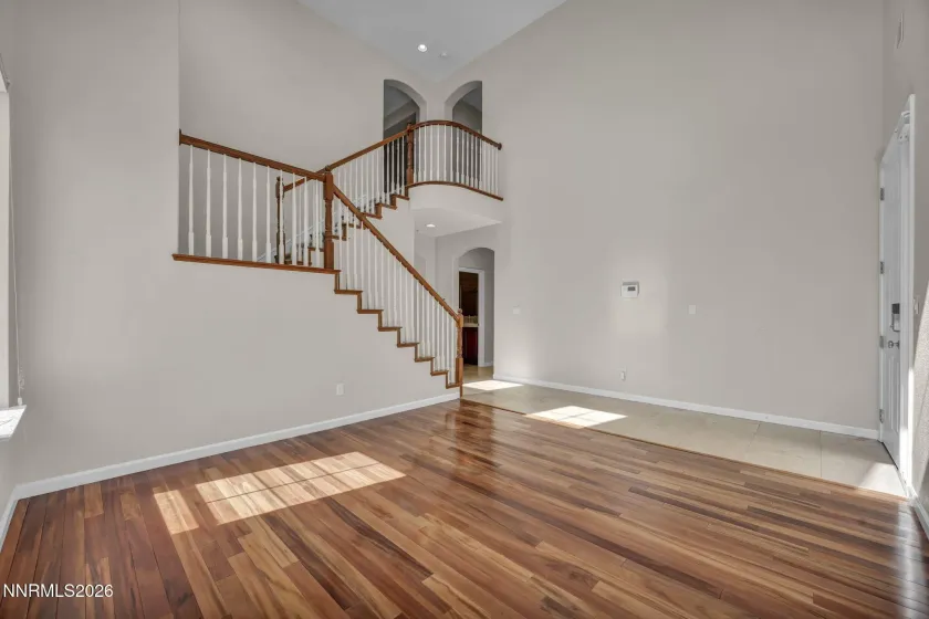 7255 Provence, Reno, Nevada 89523, 5 Bedrooms Bedrooms, ,3 BathroomsBathrooms,Residential,Residential,Provence,260003937