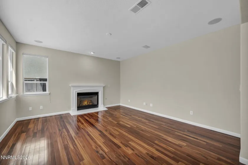 7255 Provence, Reno, Nevada 89523, 5 Bedrooms Bedrooms, ,3 BathroomsBathrooms,Residential,Residential,Provence,260003937