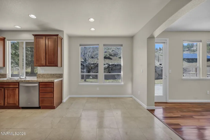 7255 Provence, Reno, Nevada 89523, 5 Bedrooms Bedrooms, ,3 BathroomsBathrooms,Residential,Residential,Provence,260003937