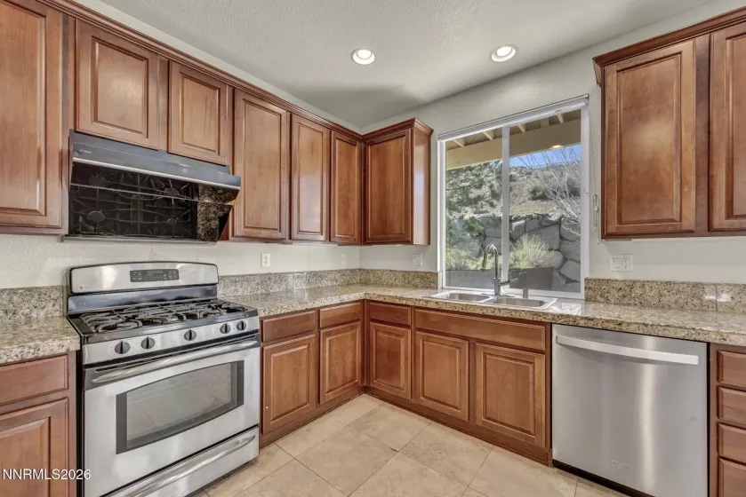 7255 Provence, Reno, Nevada 89523, 5 Bedrooms Bedrooms, ,3 BathroomsBathrooms,Residential,Residential,Provence,260003937