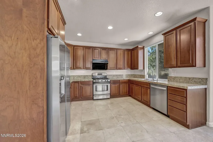 7255 Provence, Reno, Nevada 89523, 5 Bedrooms Bedrooms, ,3 BathroomsBathrooms,Residential,Residential,Provence,260003937