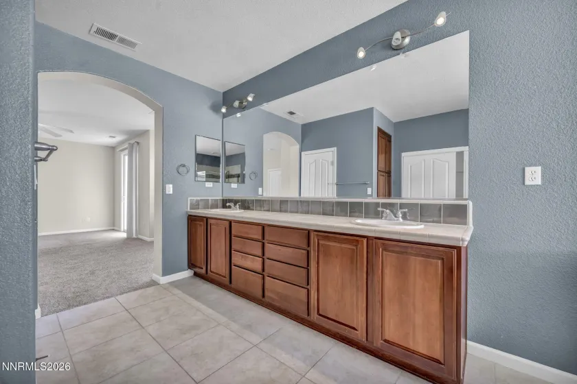 7255 Provence, Reno, Nevada 89523, 5 Bedrooms Bedrooms, ,3 BathroomsBathrooms,Residential,Residential,Provence,260003937
