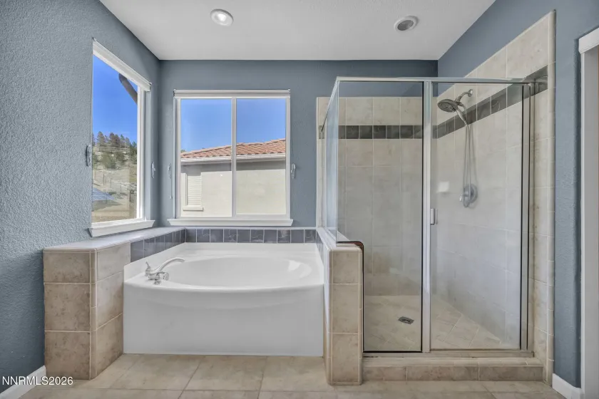 7255 Provence, Reno, Nevada 89523, 5 Bedrooms Bedrooms, ,3 BathroomsBathrooms,Residential,Residential,Provence,260003937