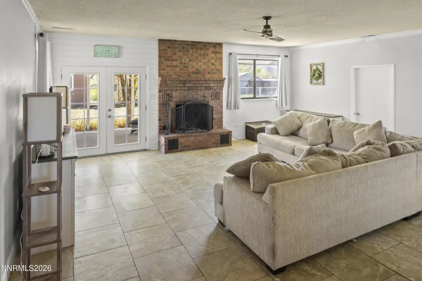 940 Curtis, Fernley, Nevada 89408, 3 Bedrooms Bedrooms, ,2 BathroomsBathrooms,Residential,Residential,Curtis,260003940