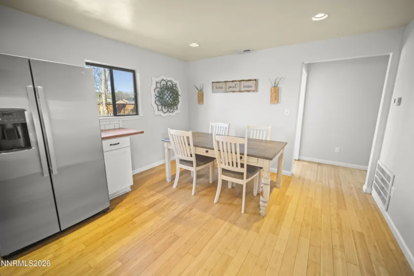 940 Curtis, Fernley, Nevada 89408, 3 Bedrooms Bedrooms, ,2 BathroomsBathrooms,Residential,Residential,Curtis,260003940