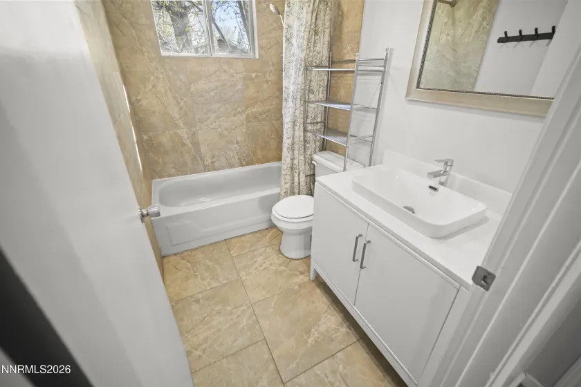 940 Curtis, Fernley, Nevada 89408, 3 Bedrooms Bedrooms, ,2 BathroomsBathrooms,Residential,Residential,Curtis,260003940