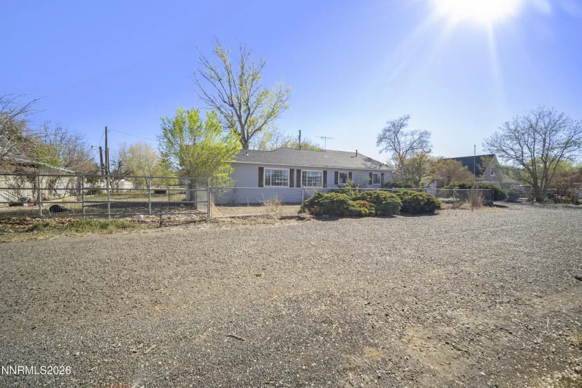 940 Curtis, Fernley, Nevada 89408, 3 Bedrooms Bedrooms, ,2 BathroomsBathrooms,Residential,Residential,Curtis,260003940