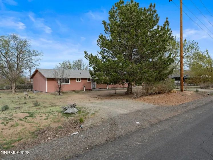 10675 Deodar, Reno, Nevada 89506, 3 Bedrooms Bedrooms, ,2 BathroomsBathrooms,Residential,Residential,Deodar,260003941