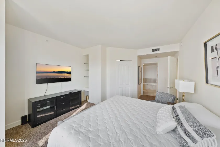 50 Sierra, Reno, Nevada 89501, ,2 BathroomsBathrooms,Residential,Residential,Sierra,260003945