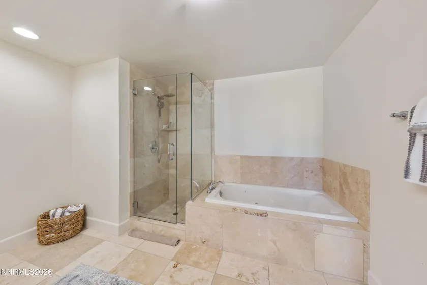 50 Sierra, Reno, Nevada 89501, ,2 BathroomsBathrooms,Residential,Residential,Sierra,260003945