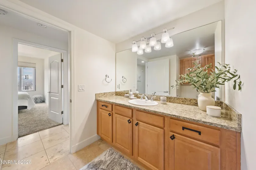 50 Sierra, Reno, Nevada 89501, ,2 BathroomsBathrooms,Residential,Residential,Sierra,260003945