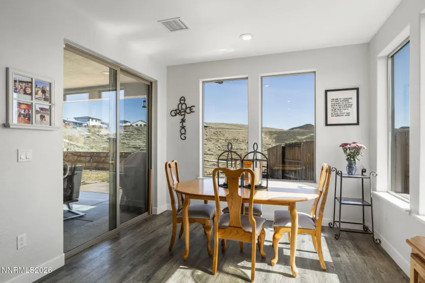 5408 Skystone, Sparks, Nevada 89436, 3 Bedrooms Bedrooms, ,3 BathroomsBathrooms,Residential,Residential,Skystone,260003948