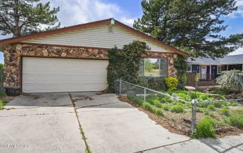 2550 Melody, Reno, Nevada 89512, 4 Bedrooms Bedrooms, ,3 BathroomsBathrooms,Residential,Residential,Melody,260003949