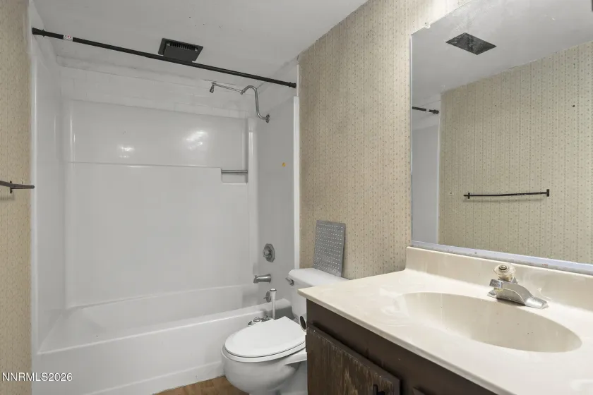 2550 Melody, Reno, Nevada 89512, 4 Bedrooms Bedrooms, ,3 BathroomsBathrooms,Residential,Residential,Melody,260003949