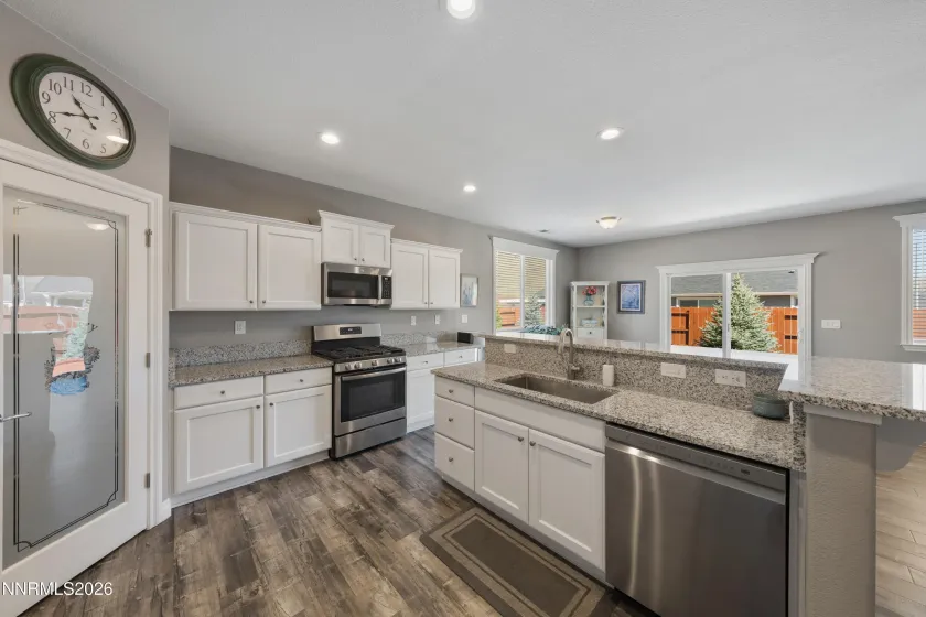 18703 Brady Ridge, Reno, Nevada 89508, 4 Bedrooms Bedrooms, ,2 BathroomsBathrooms,Residential,Residential,Brady Ridge,260003954