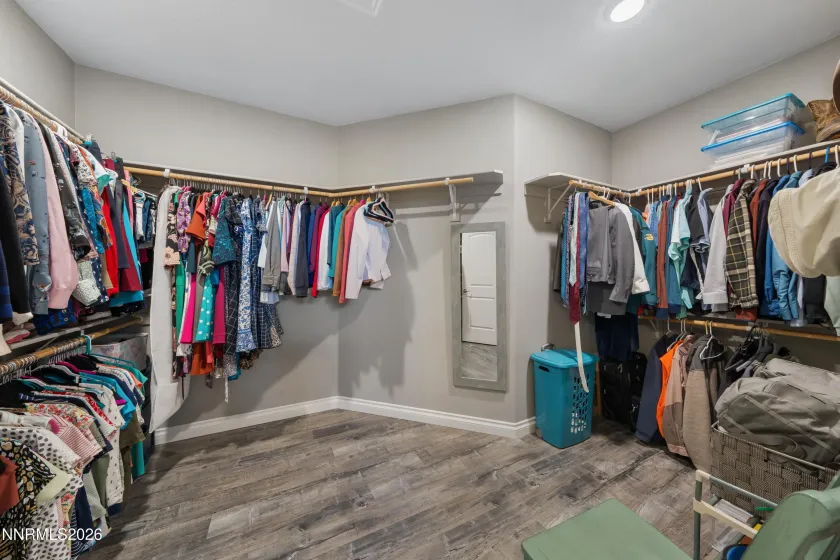 18703 Brady Ridge, Reno, Nevada 89508, 4 Bedrooms Bedrooms, ,2 BathroomsBathrooms,Residential,Residential,Brady Ridge,260003954