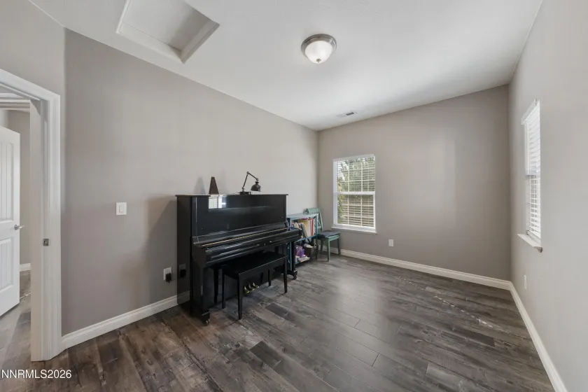 18703 Brady Ridge, Reno, Nevada 89508, 4 Bedrooms Bedrooms, ,2 BathroomsBathrooms,Residential,Residential,Brady Ridge,260003954