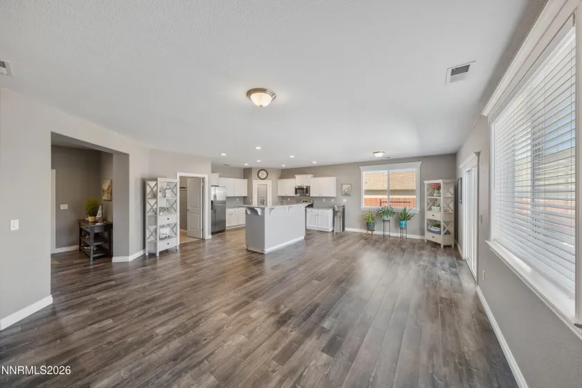 18703 Brady Ridge, Reno, Nevada 89508, 4 Bedrooms Bedrooms, ,2 BathroomsBathrooms,Residential,Residential,Brady Ridge,260003954