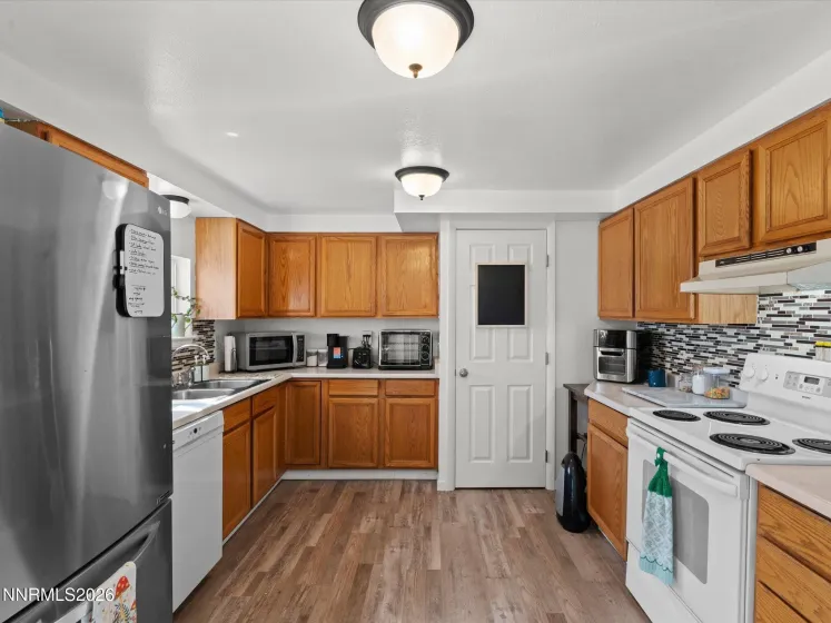 3320 Della, Fallon, Nevada 89406, 3 Bedrooms Bedrooms, ,2 BathroomsBathrooms,Residential,Residential,Della,260002924