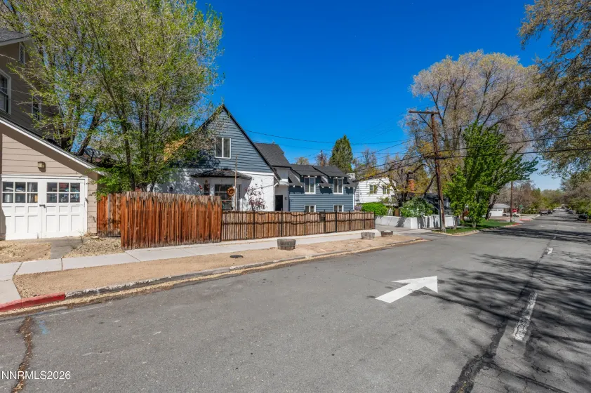 347 Mary, Reno, Nevada 89509, 3 Bedrooms Bedrooms, ,2 BathroomsBathrooms,Residential,Residential,Mary,260003951