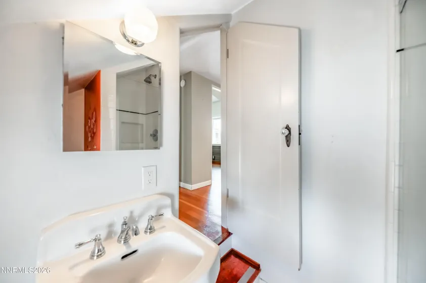 347 Mary, Reno, Nevada 89509, 3 Bedrooms Bedrooms, ,2 BathroomsBathrooms,Residential,Residential,Mary,260003951