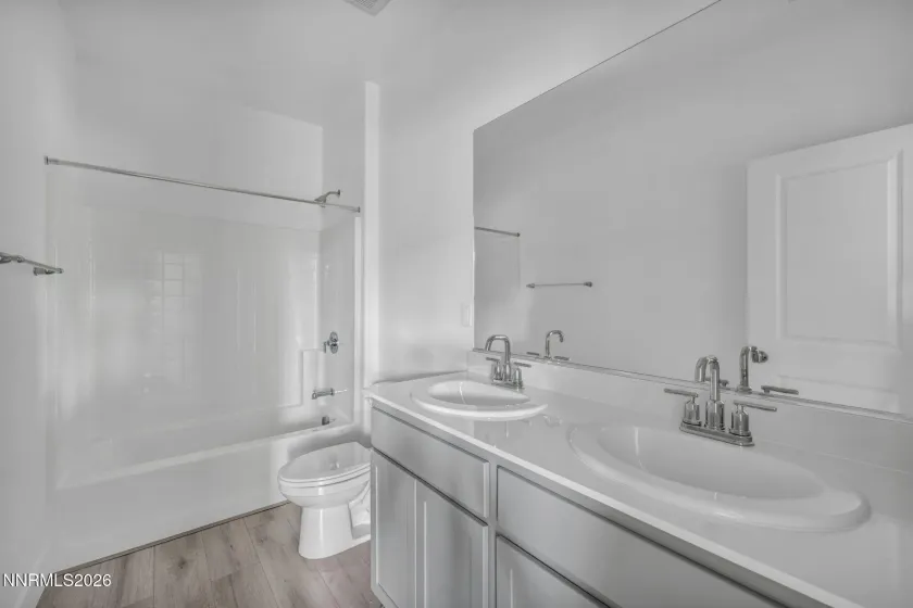 1316 Nebula, Carson City, Nevada 89705, 3 Bedrooms Bedrooms, ,2 BathroomsBathrooms,Residential,Residential,Nebula,260003958