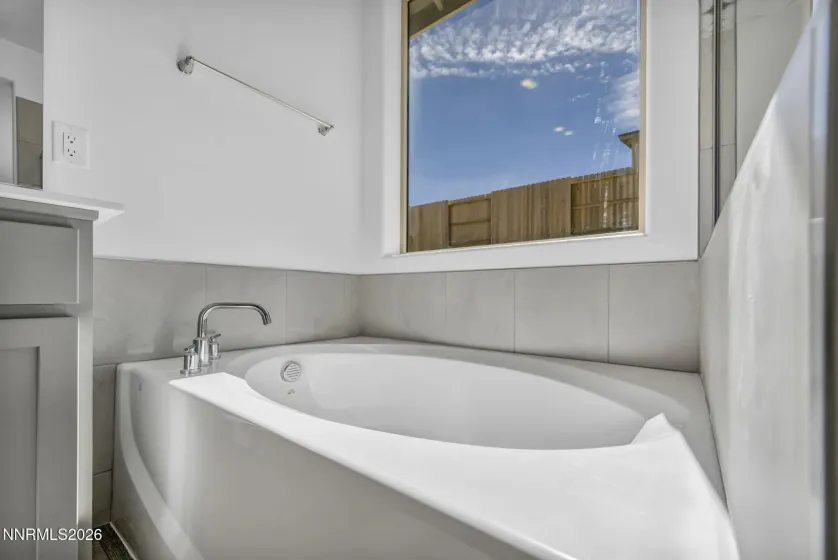 1267 Nebula, Carson City, Nevada 89705, 3 Bedrooms Bedrooms, ,2 BathroomsBathrooms,Residential,Residential,Nebula,260003959