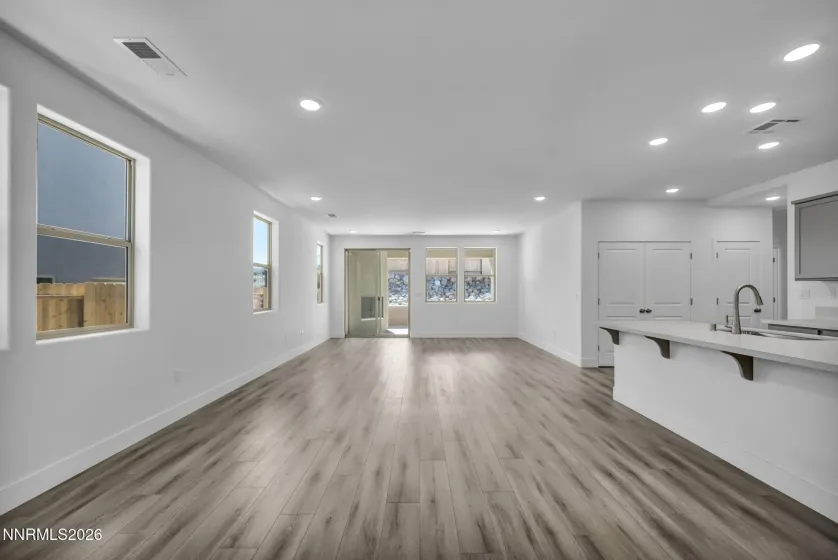 1267 Nebula, Carson City, Nevada 89705, 3 Bedrooms Bedrooms, ,2 BathroomsBathrooms,Residential,Residential,Nebula,260003959