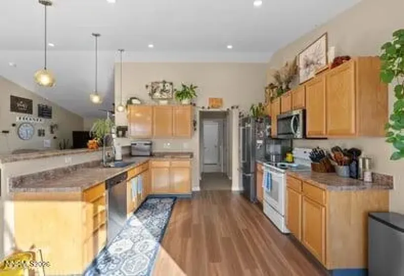 552 Spur, Fernley, Nevada 89408, 3 Bedrooms Bedrooms, ,2 BathroomsBathrooms,Residential,Residential,Spur,260003960