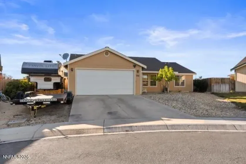 552 Spur, Fernley, Nevada 89408, 3 Bedrooms Bedrooms, ,2 BathroomsBathrooms,Residential,Residential,Spur,260003960