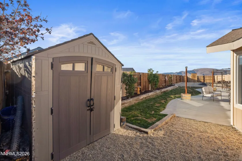 552 Spur, Fernley, Nevada 89408, 3 Bedrooms Bedrooms, ,2 BathroomsBathrooms,Residential,Residential,Spur,260003960