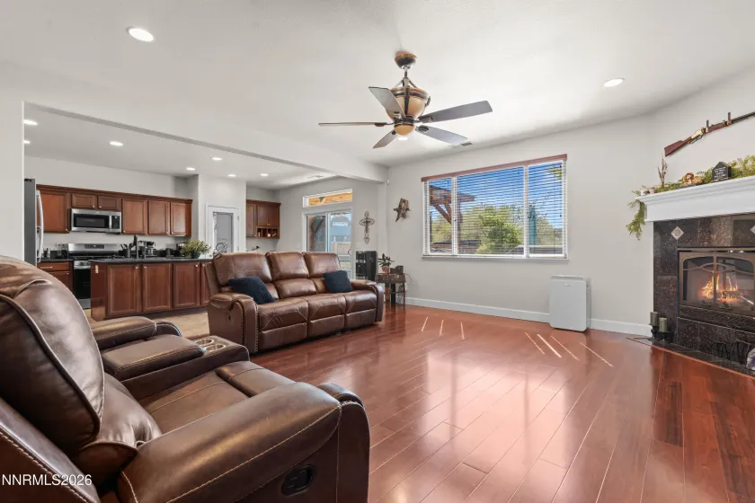 70 Riverside, Dayton, Nevada 89403, 4 Bedrooms Bedrooms, ,3 BathroomsBathrooms,Residential,Residential,Riverside,260003964