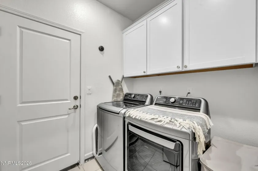 1092 Dapple, Minden, Nevada 89423, 3 Bedrooms Bedrooms, ,2 BathroomsBathrooms,Residential,Residential,Dapple,260003966