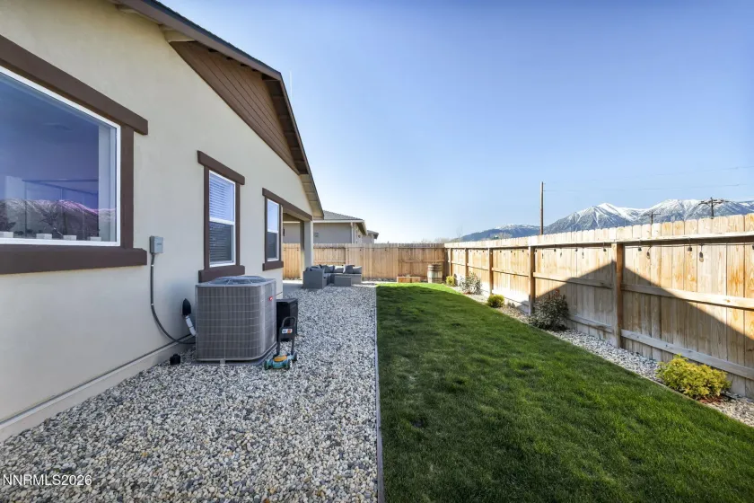 1092 Dapple, Minden, Nevada 89423, 3 Bedrooms Bedrooms, ,2 BathroomsBathrooms,Residential,Residential,Dapple,260003966