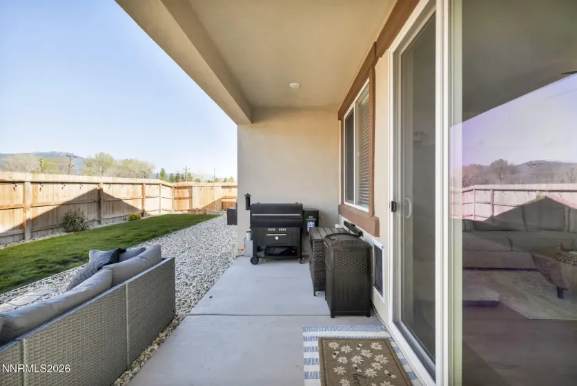 1092 Dapple, Minden, Nevada 89423, 3 Bedrooms Bedrooms, ,2 BathroomsBathrooms,Residential,Residential,Dapple,260003966