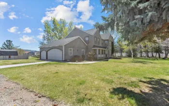 5650 Old US Hwy 395, Washoe Valley, Nevada 89704, 4 Bedrooms Bedrooms, ,3 BathroomsBathrooms,Residential,Residential,Old US Hwy 395,260003967