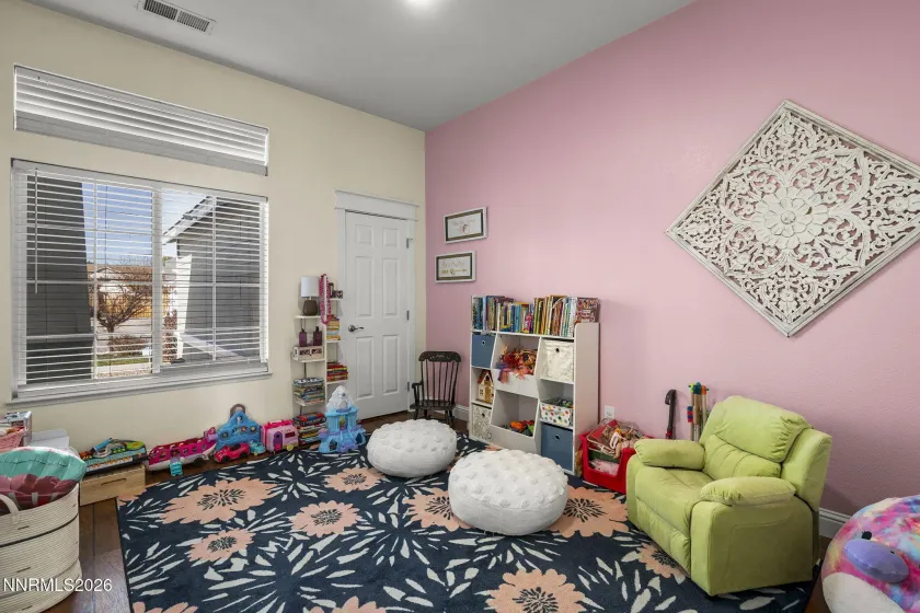 7410 Indian Springs, Spanish Springs, Nevada 89436, 4 Bedrooms Bedrooms, ,2 BathroomsBathrooms,Residential,Residential,Indian Springs,260003969