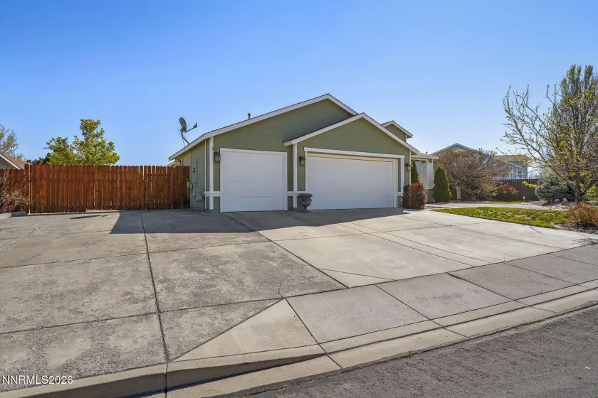 7410 Indian Springs, Spanish Springs, Nevada 89436, 4 Bedrooms Bedrooms, ,2 BathroomsBathrooms,Residential,Residential,Indian Springs,260003969