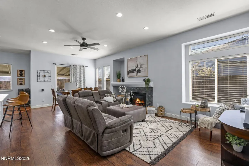 7410 Indian Springs, Spanish Springs, Nevada 89436, 4 Bedrooms Bedrooms, ,2 BathroomsBathrooms,Residential,Residential,Indian Springs,260003969