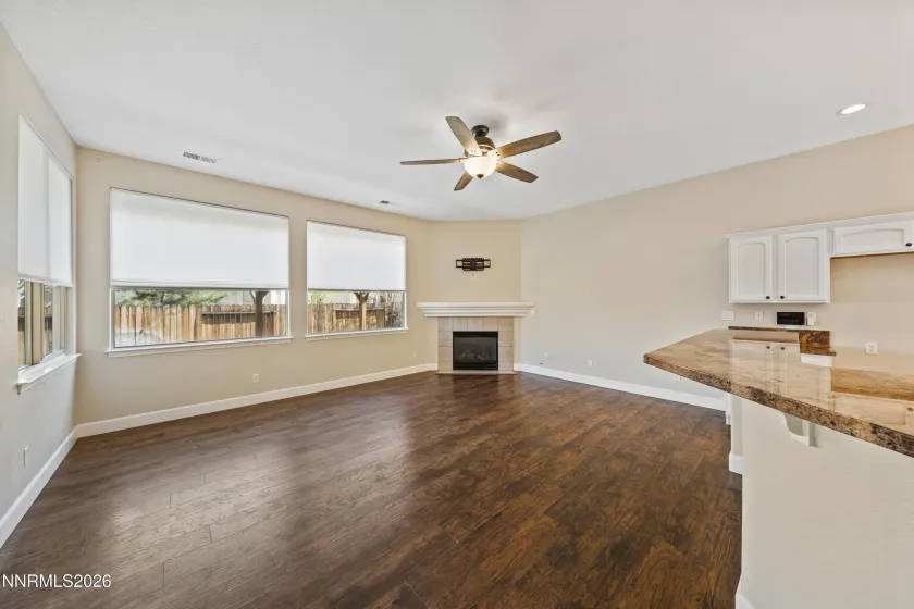 435 La Costa, Dayton, Nevada 89403, 3 Bedrooms Bedrooms, ,2 BathroomsBathrooms,Residential,Residential,La Costa,260003972