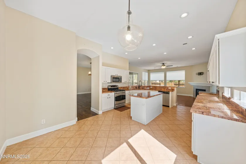 435 La Costa, Dayton, Nevada 89403, 3 Bedrooms Bedrooms, ,2 BathroomsBathrooms,Residential,Residential,La Costa,260003972