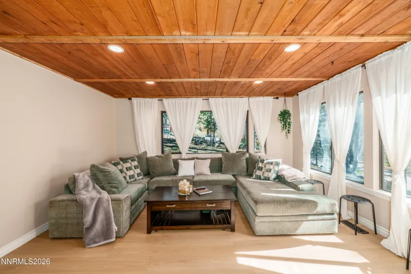 157 Pine, Stateline, Nevada 89449, 3 Bedrooms Bedrooms, ,2 BathroomsBathrooms,Residential,Residential,Pine,260003977