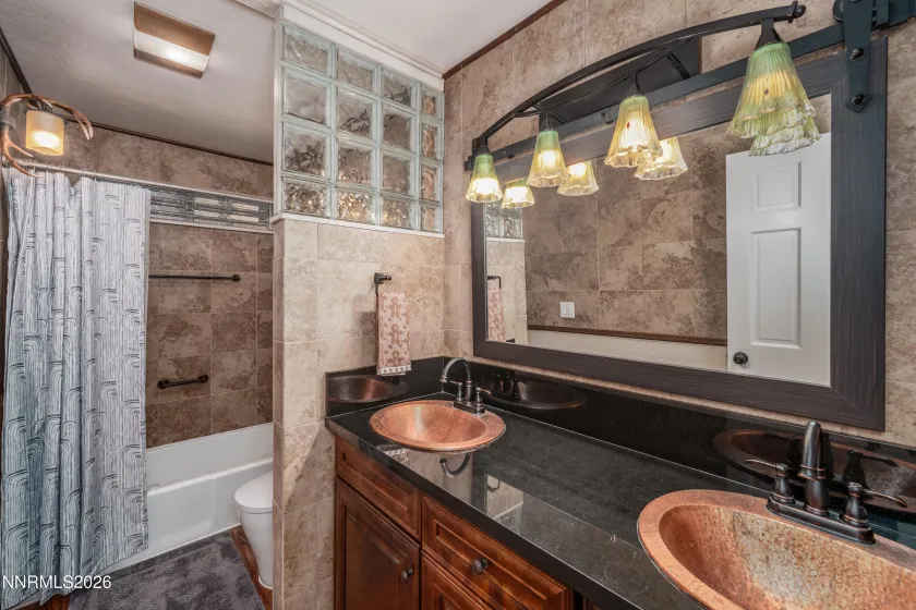 157 Pine, Stateline, Nevada 89449, 3 Bedrooms Bedrooms, ,2 BathroomsBathrooms,Residential,Residential,Pine,260003977