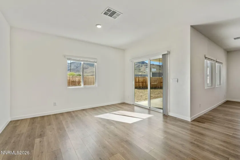 Breakfast Area - Great Room