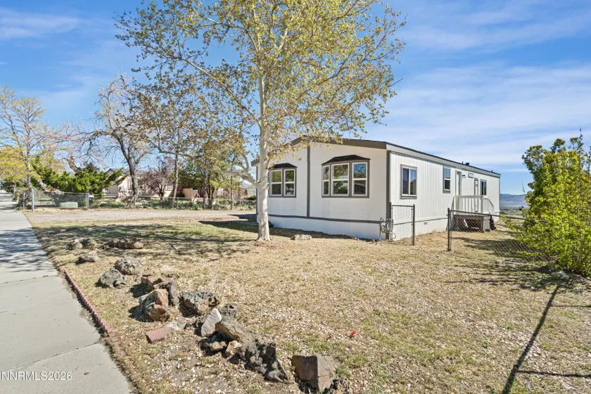 202 Garnet, Moundhouse, Nevada 89706, 3 Bedrooms Bedrooms, ,2 BathroomsBathrooms,Residential,Residential,Garnet,260003983