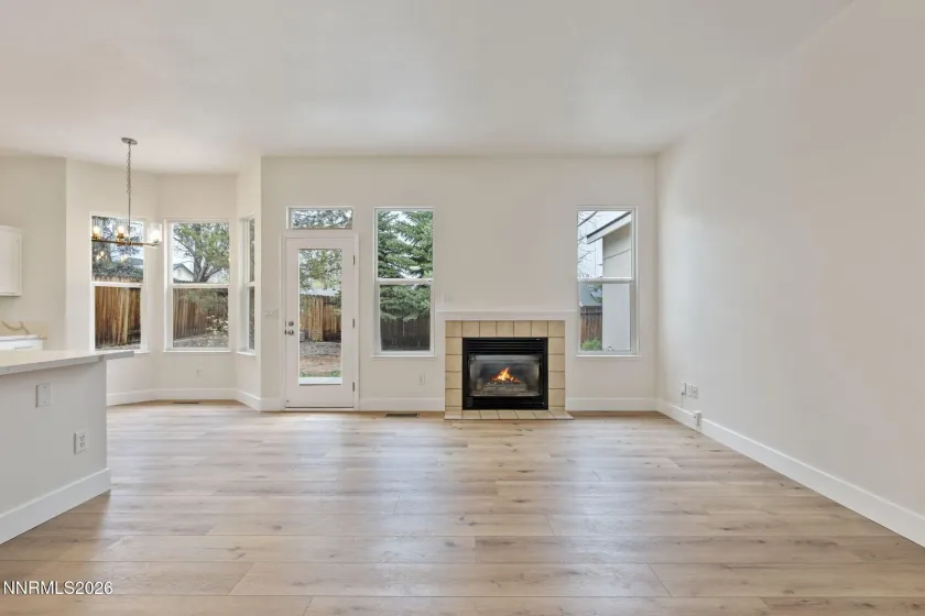 856 Francesca, Sparks, Nevada 89436, 3 Bedrooms Bedrooms, ,2 BathroomsBathrooms,Residential,Residential,Francesca,260003987